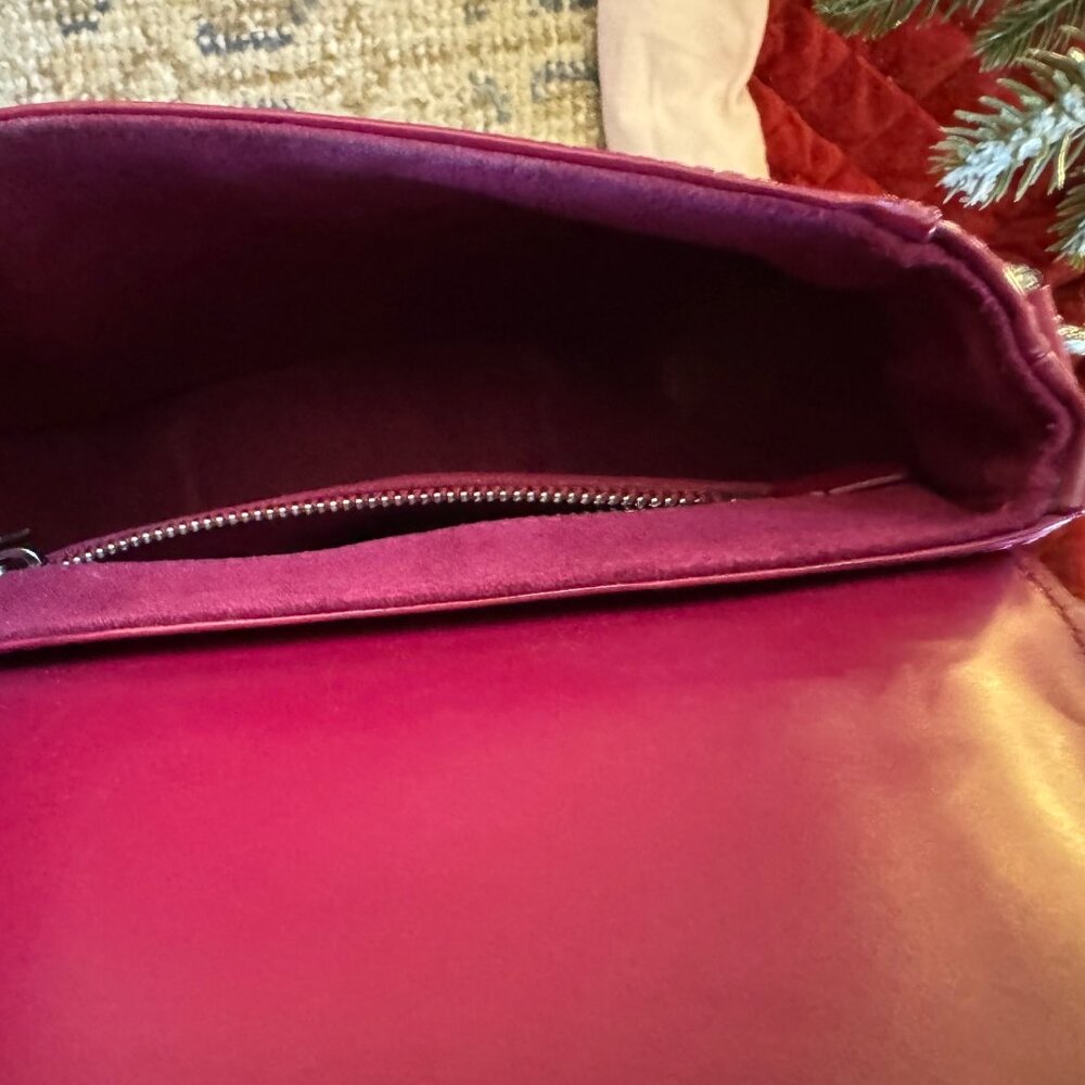 Louis Vuitton Epi Eden Red Fushia Bag - Picture 5 of 10